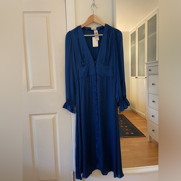 Aritzia Wilfred Blue Maxine Dress BNWT - Picture 3 of 8